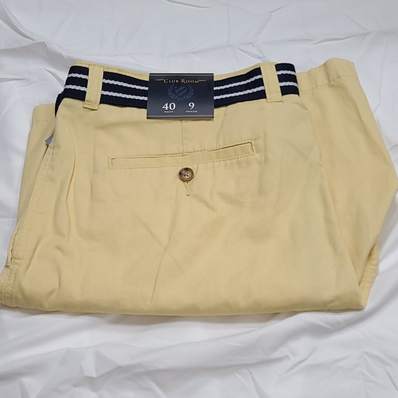 Club Rm yellow-green shorts - Picture 2 of 16